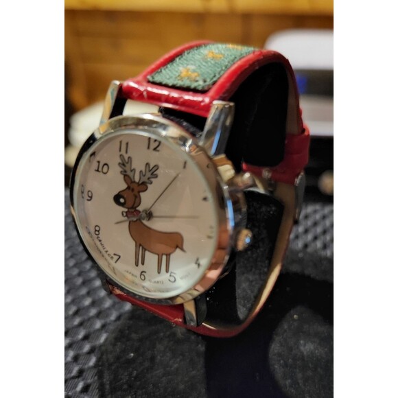Reindeer Cahill & Co. Christmas Watch Red Green Reindeer Band Rare Holiday - Picture 3 of 8